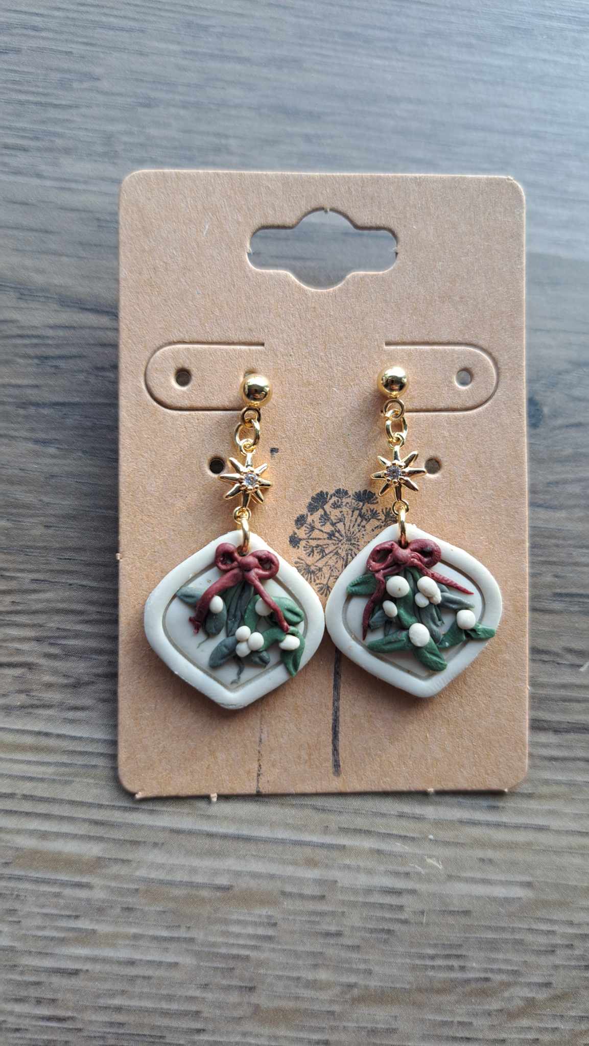Mistletoe Polymer Clay Dangle Earrings (K/L)