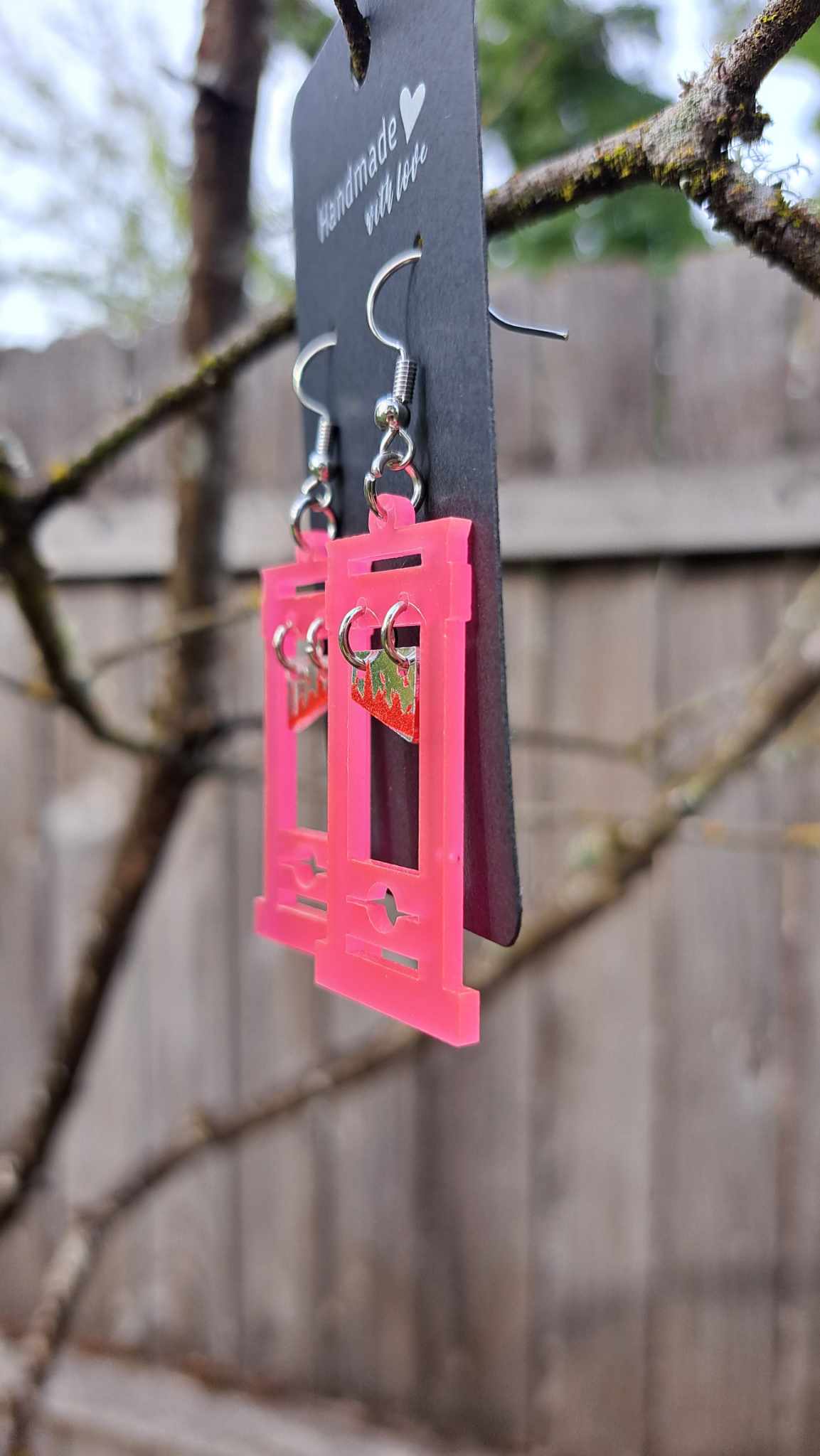 Guillotine Earrings (Warning: Image with Fake Blood)
