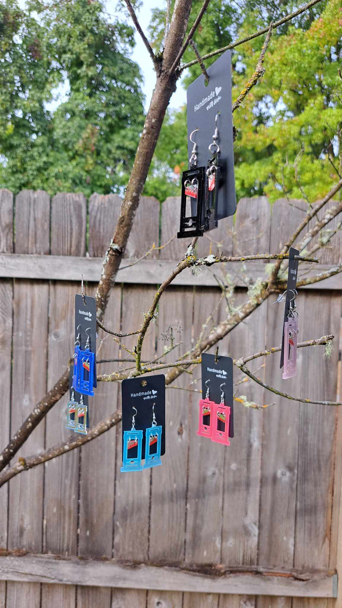 Guillotine Earrings (Warning: Image with Fake Blood)